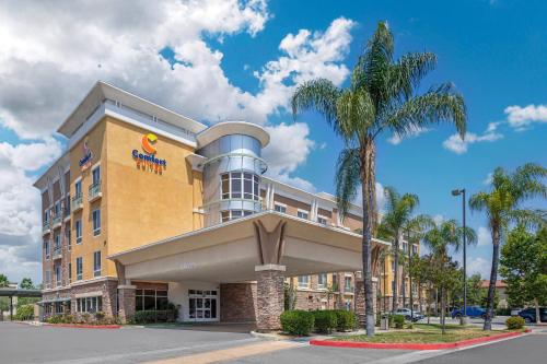 Comfort Suites Ontario Airport Convention Center in Ontario, USA