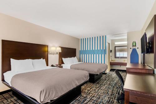 Magnuson Hotel Fiesta Park - image 7