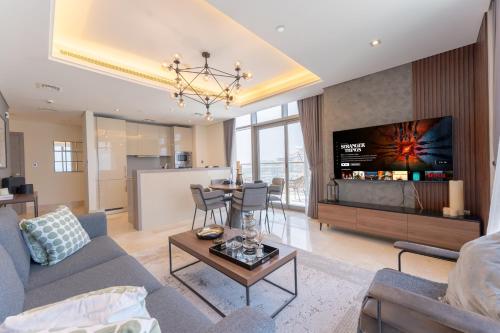 Elegant Palm Jumeirah Retreat with Breathtaking Sea Views By AYA Boutique, Dubái (foto 5)