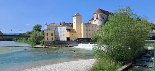 APARTMENT Top 11 ZENTRUM mit 2 Schlafzimmer BESTROOMS eU in Steyr, Österreich
