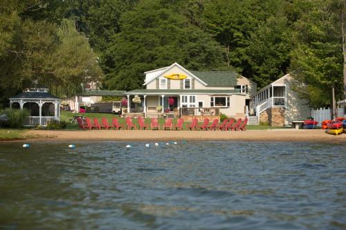 Shore Meadows Lodge LLC – Lake George, NY