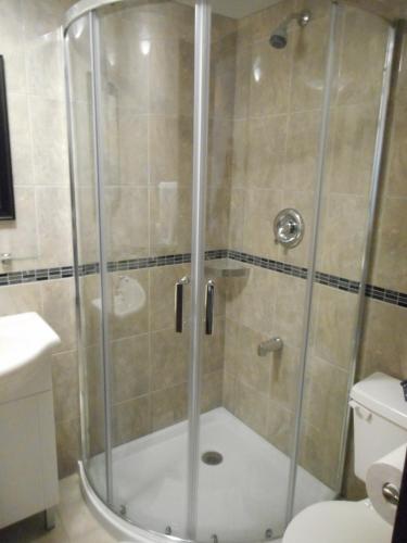Hotel Victor – Montreal