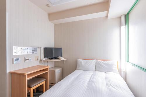 Double Room with Small Double Bed - Non-Smoking room in washington R&B Hotel Kanazawa Station Nishiguchi