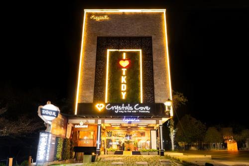 Hotel Crystals Cove, Thekkady