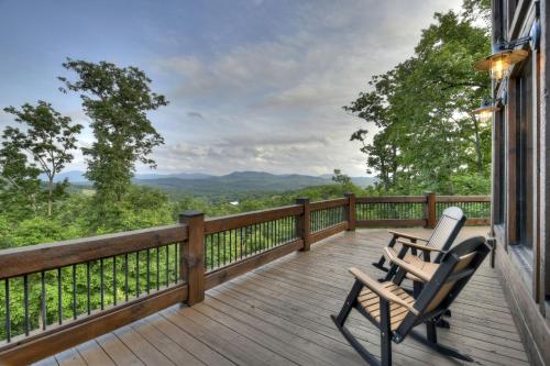 . Honey Hill Gorgeous long-range mountain views