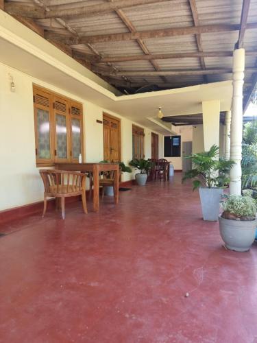 Sunthara Villa - image 4
