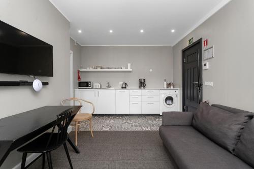 Penthouse Luxury Studio Apartment - Top Floor image 10