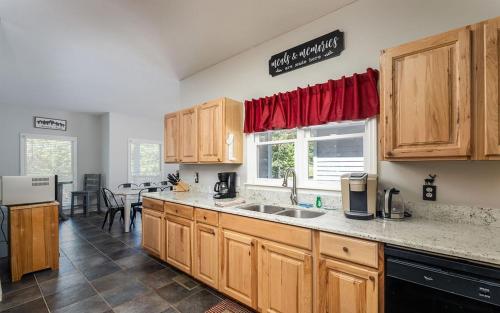 Shadow Ridge Retreat - image 8