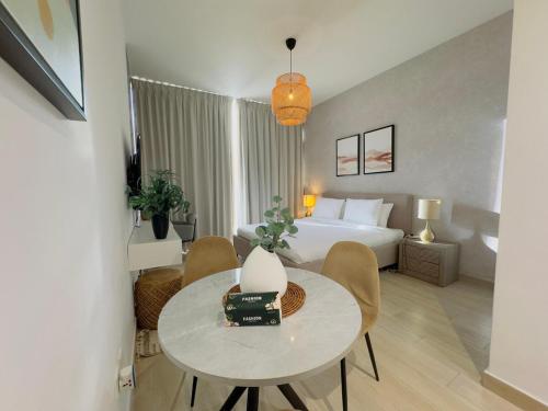Sky-High Studio Marina Skyline View Bloom Tower, Dubai (photo 10)