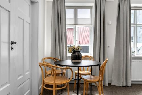Superior One-Bedroom