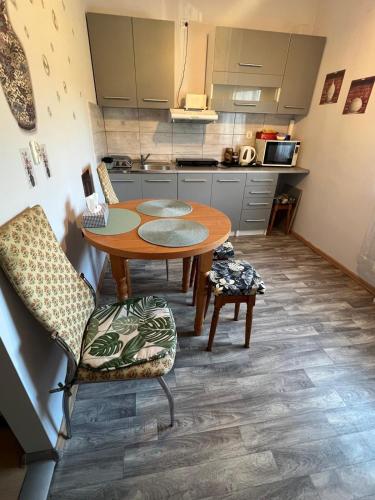 U Magdy dla 3 osób z Parkingiem za ogrodzeniem w Cenie (U Magdy dla 3 osob z Parkingiem za ogrodzeniem w Cenie) in 博爾內蘇利諾禾