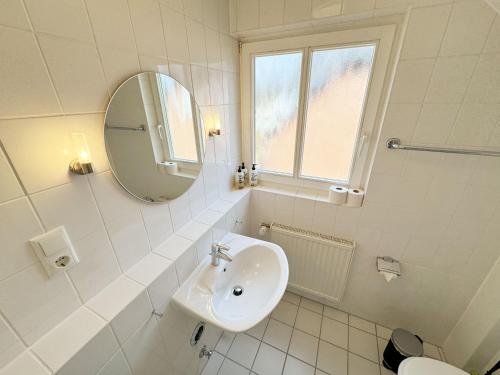 Gästehaus am Brook mit 5 Ferienwohnungen - image 3