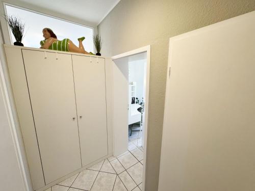 One-Bedroom Apartment with Balcony image 8
