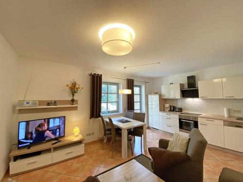 Two-Bedroom Apartment with Terrace image 10