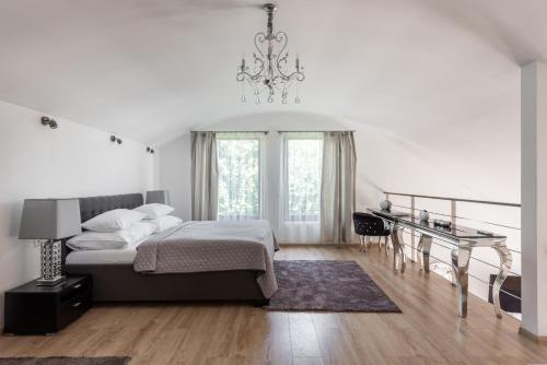 Wellness & SPA boutique Hotel pod lipkami Prague - image 9
