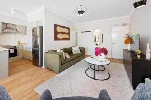 Rest & Reset - A Sepal Stay in Queens Park
