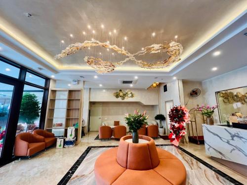 BLUE SKY NOI BAI HOTEL AND POOL in Noi Bai Airport
