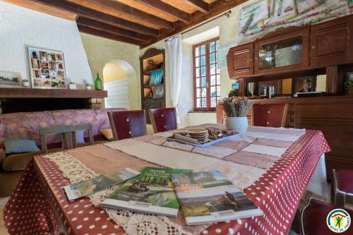 Le moulin de cabanis in 聖拉里布讓