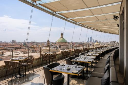 Hotel The Square Milano Duomo - Preferred Hotels & Resorts, Mediolan