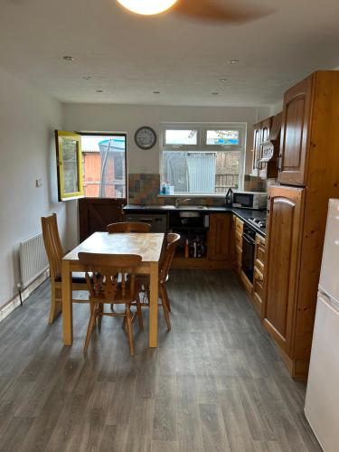 مطبخ, 3 Bedroom Family home in ليمافادى