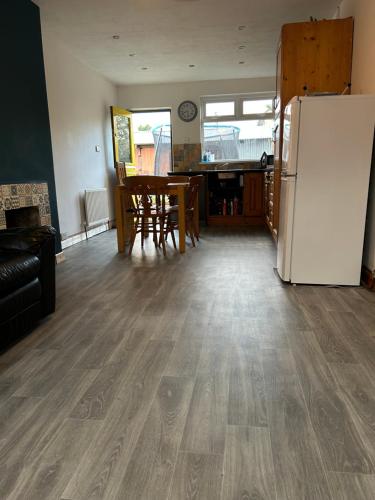 3 Bedroom Family home in ليمافادى