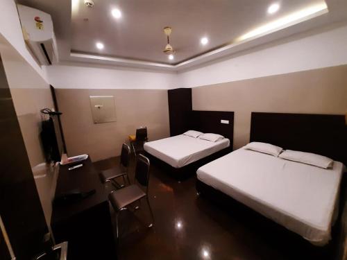 KJRResidency& Rooms – Chennai, IL
