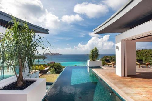 Luxurious Villa with Ocean Views, Saint-Jean