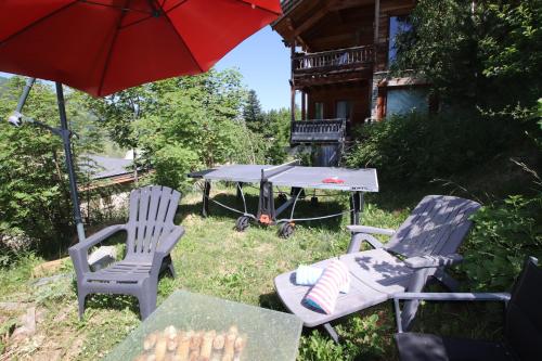 Charming Chalet w/ Mountain & Slope Views, Jacuzzi, Vars (fotografie 11)