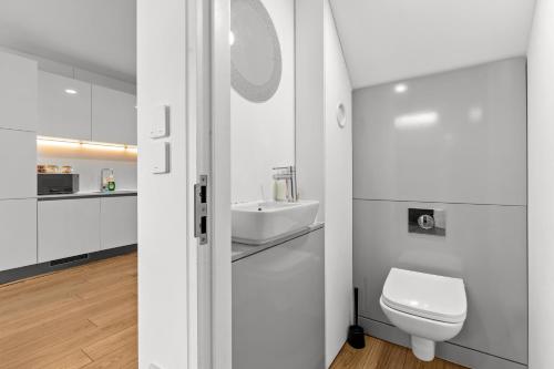 Large Townhouse 5 Beds with Two Parking Spaces - Manchester City Centre, Манчестер (фото 10)