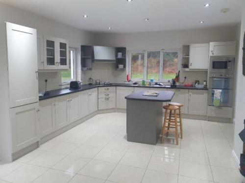 Tigh Dawros - Charming 4-bedroom house with WiFi in beautiful Kenmare, Kerry in Dawros