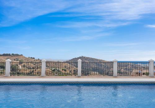 Cozy 2BR beautiful views Palmeras de calahonda – khách sạn tại Riviera Sol