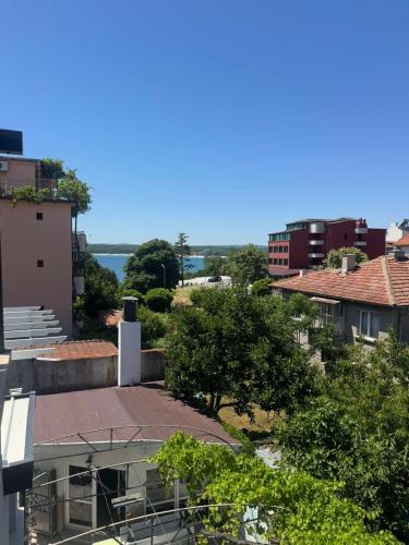 Апартаменти Лилия 2 in Primorsko