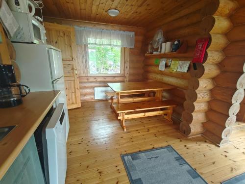 設施, Kalliorinteen Mökit Havupirtti (Kalliorinteen Mokit Havupirtti) in 托伊薩