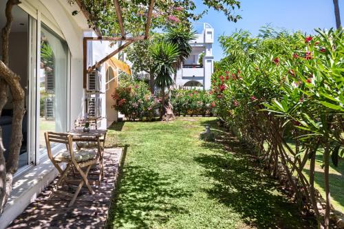 Riviera Dream Gardens by Alfresco Stays - image 4