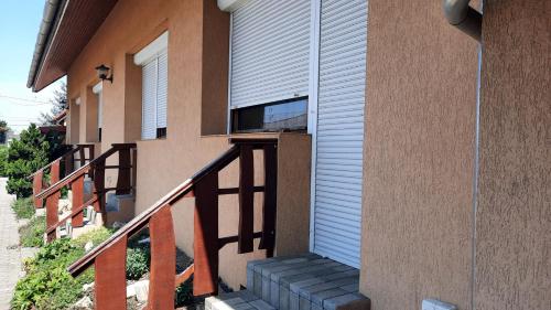 Sarokhaz Panzio - image 3