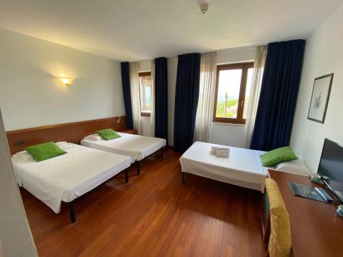 Superior Triple Room