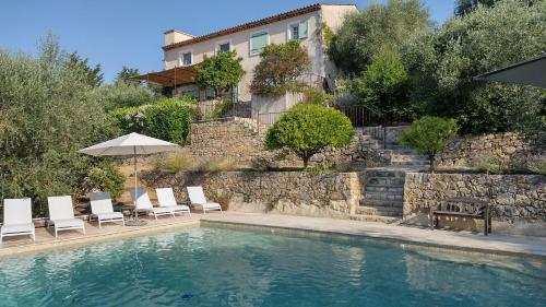 Beautiful private villa with open views - Location, gîte - Valbonne