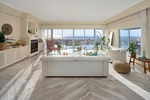 The Sea View Penthouse Ashdod in Ashdod