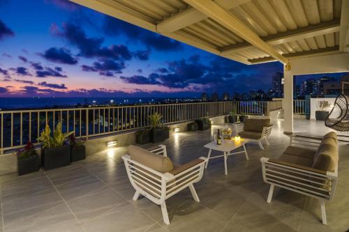 The Sea View Penthouse Ashdod in Ashdod