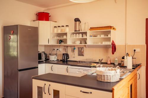 Kitchen, Bruderhaus 18 in Nagyvázsony