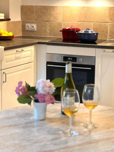 NOUBAR in 聖馬丹拉布瓦