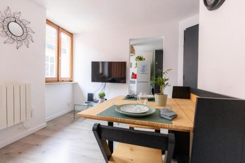 Centre historique Route des vins - Location saisonnière - Thann