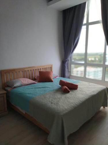 Three-Bedroom Apartment - High Floor image 7