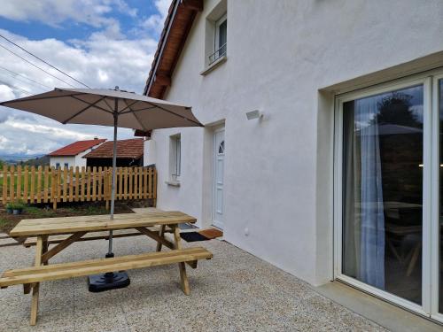 Iekārtas, Appartement rénové Au Rain Grébatte avec terrasse (Appartement renove Au Rain Grebatte avec terrasse) in La Croix-aux-Mines