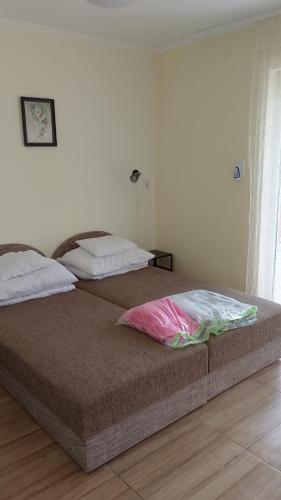 Vízparti apartmanok
