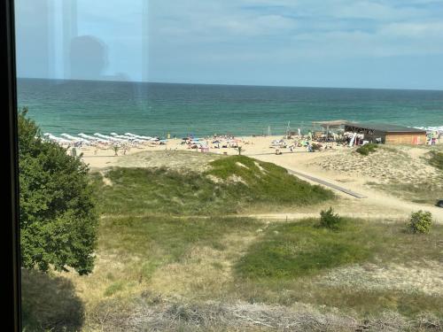 First Line Lozenez Beach Anron in لوزينيتس