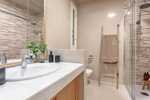 Agadez - 3 bedrooms and balcony in Lista, Мадрид (фото 3)