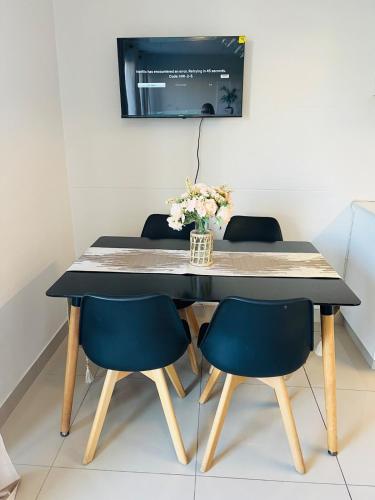 Tranquility 1BR with a pool at Umhlanga Durban, Дурбан (фото 7)