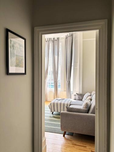 Sunflower Apartment B, London (photo 7)