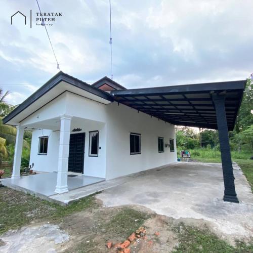 Teratak Puteh - Village Vibe in Binjai